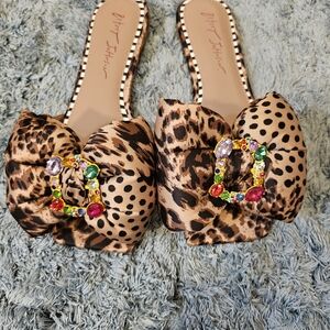 Betsey Johnson Leopard Print Bow Slides
